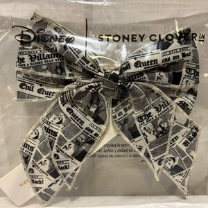 Stoney Clover Lane Disney Villains Bow Clip - Bad News Spreads